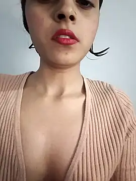 Snapshot of pikubaby chatting on 12/29/24, 08:26 pikubaby online show from 12/29/24, 08:26