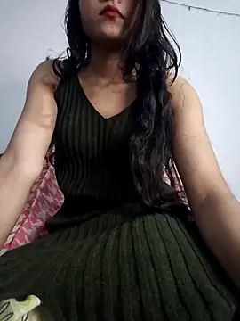 Snapshot of pikubaby chatting on 01/11/25, 06:33 pikubaby online show from 01/11/25, 06:33