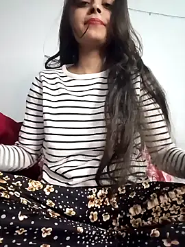 Snapshot of pikubaby chatting on 01/16/25, 06:48 pikubaby online show from 01/16/25, 06:48