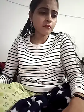 Snapshot of pikubaby chatting on 01/28/25, 09:50 pikubaby online show from 01/28/25, 09:50