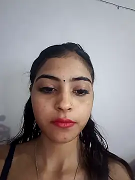 Snapshot of pikubaby chatting on 02/06/25, 08:18 pikubaby online show from 02/06/25, 08:18