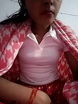 Snapshot of pikubaby chatting on 02/12/25, 09:54 pikubaby online show from 02/12/25, 09:54