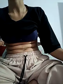 Snapshot of pikubaby chatting on 09/12/25, 07:58 pikubaby online show from 09/12/25, 07:58