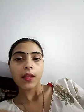 Snapshot of pikubaby chatting on 09/15/25, 07:36 pikubaby online show from 09/15/25, 07:36