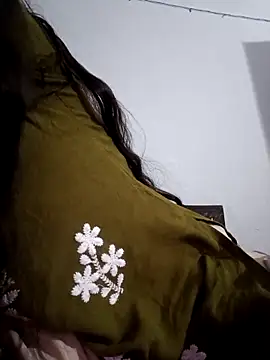 Snapshot of pikubaby chatting on 09/20/25, 07:15 pikubaby online show from 09/20/25, 07:15