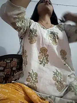 Snapshot of pikubaby chatting on 09/22/25, 07:27 pikubaby online show from 09/22/25, 07:27