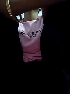 Snapshot of pikubaby chatting on 10/01/25, 07:31 pikubaby online show from 10/01/25, 07:31