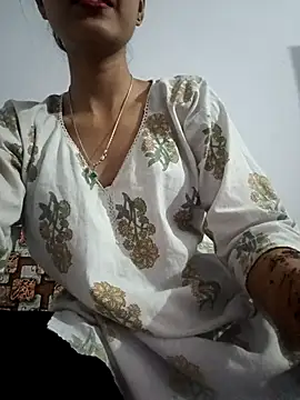 Snapshot of pikubaby chatting on 10/18/25, 07:25 pikubaby online show from 10/18/25, 07:25