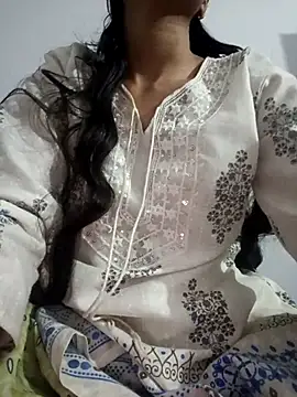 Snapshot of pikubaby chatting on 11/02/25, 06:54 pikubaby online show from 11/02/25, 06:54