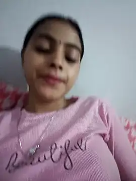 Snapshot of pikubaby chatting on 11/15/25, 06:48 pikubaby online show from 11/15/25, 06:48