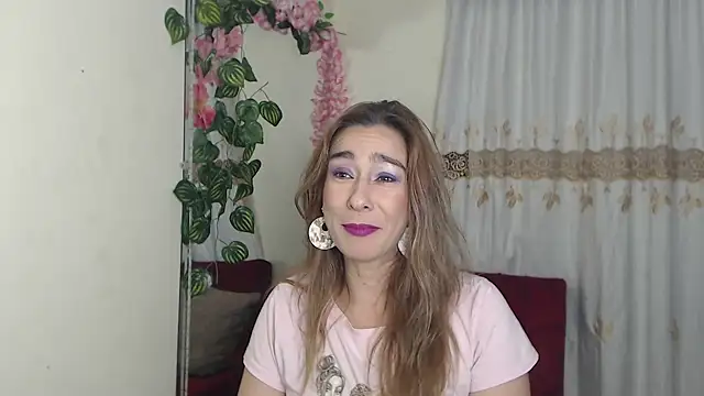 Madam dali online show from 02/18/25, 01:00