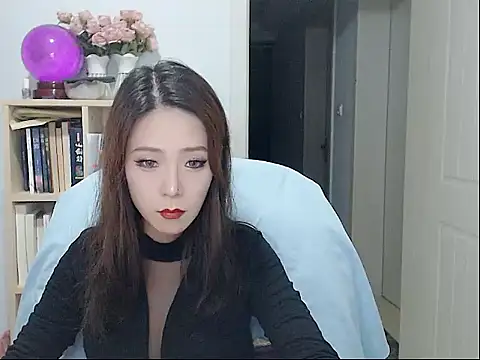 SuSushi728 online show from 11/04/25, 03:55