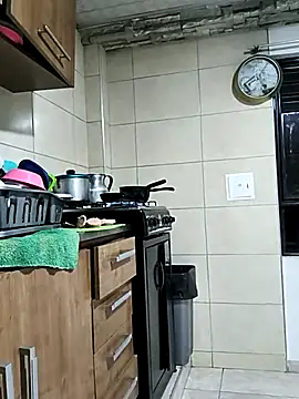 Tefannyy  online show from 02/18/26, 10:11