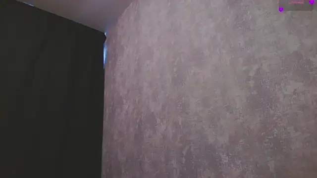 Snapshot of HolySinner83 chatting on 06/20/26, 02:09 HolySinner83 online show from 06/20/26, 02:09