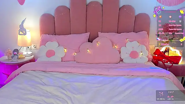 GiaCale online show from 12/01/25, 01:27