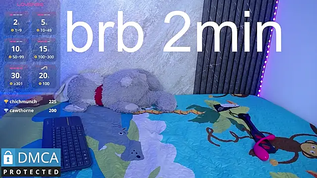 Snapshot of SolBeaumont1 chatting on 02/11/25, 10:50 SolBeaumont1 online show from 02/11/25, 10:50