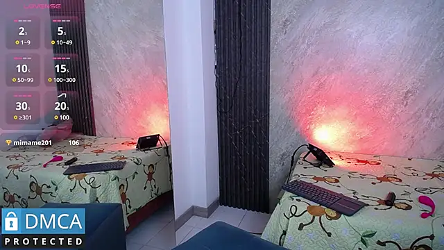 Snapshot of SolBeaumont1 chatting on 02/17/25, 04:26 SolBeaumont1 online show from 02/17/25, 04:26