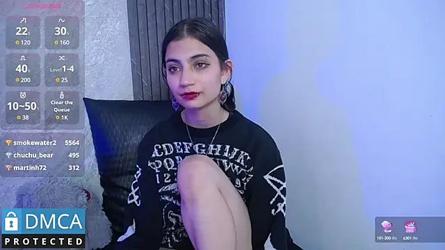 Snapshot of SolBeaumont1 chatting on 03/04/25, 01:23 SolBeaumont1 online show from 03/04/25, 01:23