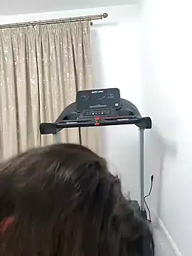 Snapshot of leeya_lee chatting on 01/18/25, 01:41 leeya lee online show from 01/18/25, 01:41