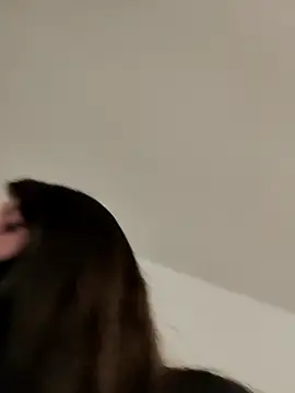 Snapshot of leeya_lee chatting on 01/20/25, 07:04 leeya lee online show from 01/20/25, 07:04