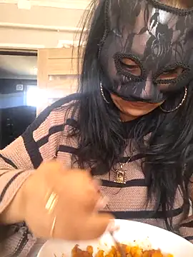 Snapshot of Barby8787 chatting on 03/20/25, 09:15 Barby8787 online show from 03/20/25, 09:15