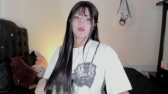 Snapshot of Ju_Kyung chatting on 02/11/25, 10:48 Ju Kyung online show from 02/11/25, 10:48