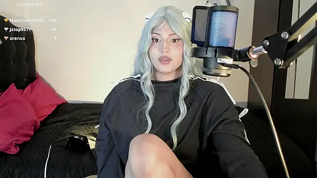 Snapshot of Ju_Kyung chatting on 03/04/25, 10:46 Ju Kyung online show from 03/04/25, 10:46