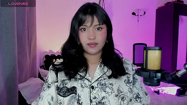 Snapshot of Ju_Kyung chatting on 10/02/25, 02:18 Ju Kyung online show from 10/02/25, 02:18