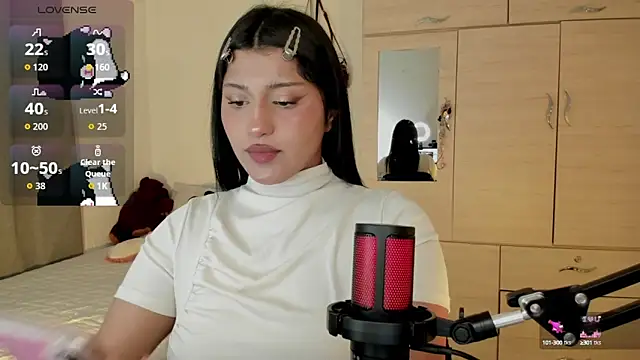 Snapshot of Ju_Kyung chatting on 10/08/25, 01:36 Ju Kyung online show from 10/08/25, 01:36