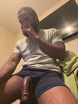 GoodGirlLover13 online show from 02/05/25, 12:42