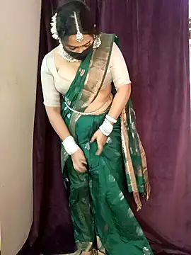 Snapshot of Deshi_Chori chatting on 12/27/24, 07:46 Deshi Chori online show from 12/27/24, 07:46