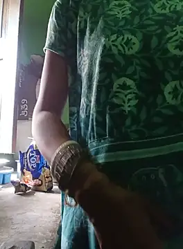 Snapshot of riteshika chatting on 10/01/25, 05:46 riteshika online show from 10/01/25, 05:46