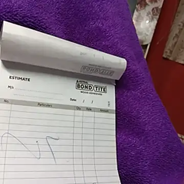 Snapshot of riteshika chatting on 11/22/25, 10:42 riteshika online show from 11/22/25, 10:42