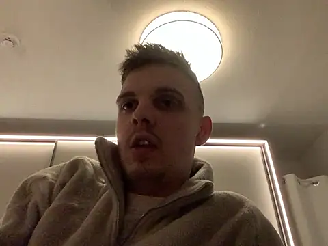 Snapshot of neilho1 chatting on 12/30/24, 09:29 neilho1 online show from 12/30/24, 09:29