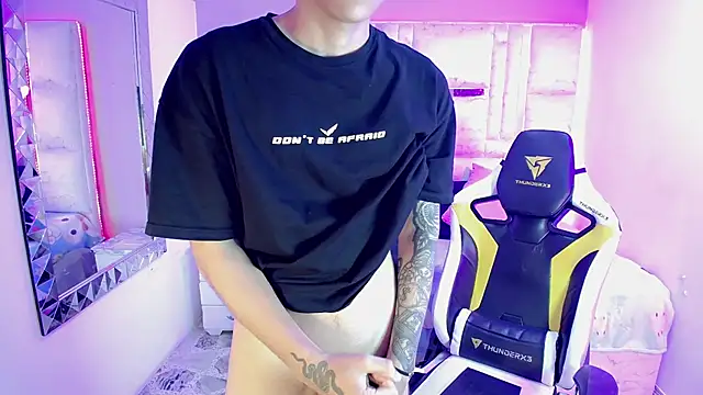 Brayan lopezz online show from 01/27/25, 03:50