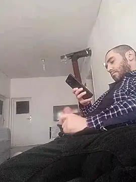 Snapshot of Atabey_65 chatting on 11/02/25, 11:34 Atabey 65 online show from 11/02/25, 11:34