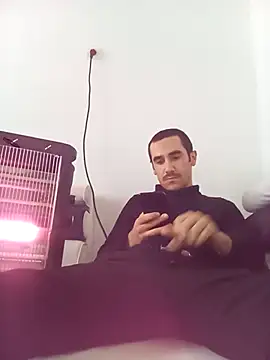 Snapshot of Atabey_65 chatting on 11/22/25, 12:37 Atabey 65 online show from 11/22/25, 12:37