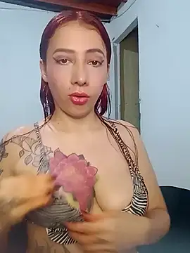 cherrydelioncourt online show from 03/20/25, 07:58