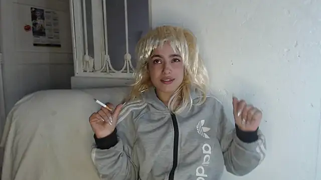 skinny sweet2411 online show from 11/12/25, 03:12