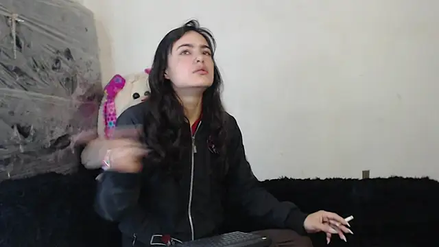 skinny sweet2411 online show from 11/22/25, 04:55