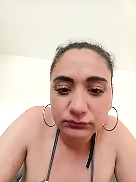 Nell-X online show from 04/25/26, 01:41