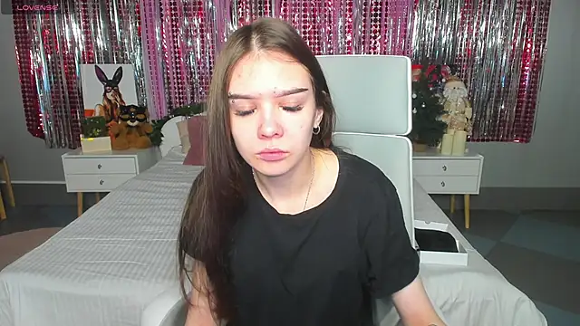 SweetyDeviliya online show from 12/04/24, 02:09