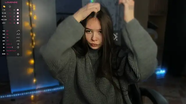 SweetyDeviliya online show from 12/15/25, 04:17