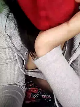 Snapshot of hottysameera chatting on 12/24/24, 07:22 hottysameera online show from 12/24/24, 07:22