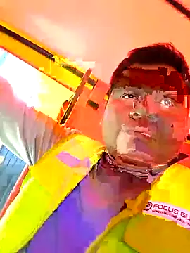 Snapshot of zeta29 chatting on 10/26/25, 06:36 zeta29 online show from 10/26/25, 06:36