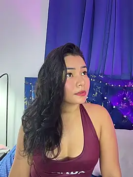 Snapshot of Rousse_blue chatting on 07/02/26, 03:23 Rousse blue online show from 07/02/26, 03:23