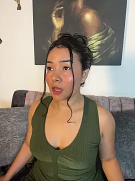 Snapshot of Rousse_blue chatting on 07/03/26, 03:24 Rousse blue online show from 07/03/26, 03:24