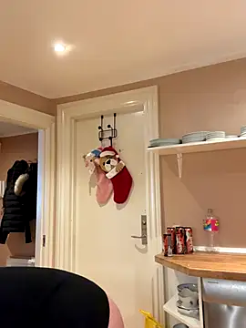 Snapshot of Hr_Frk_Olsen chatting on 11/09/25, 10:57 Hr Frk Olsen online show from 11/09/25, 10:57