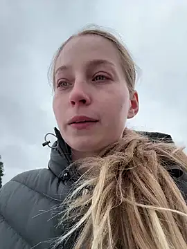 Snapshot of Hr_Frk_Olsen chatting on 02/17/26, 10:23 Hr Frk Olsen online show from 02/17/26, 10:23