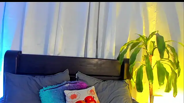 Snapshot of lanaa_paul1 chatting on 01/25/25, 02:03 lanaa paul1 online show from 01/25/25, 02:03